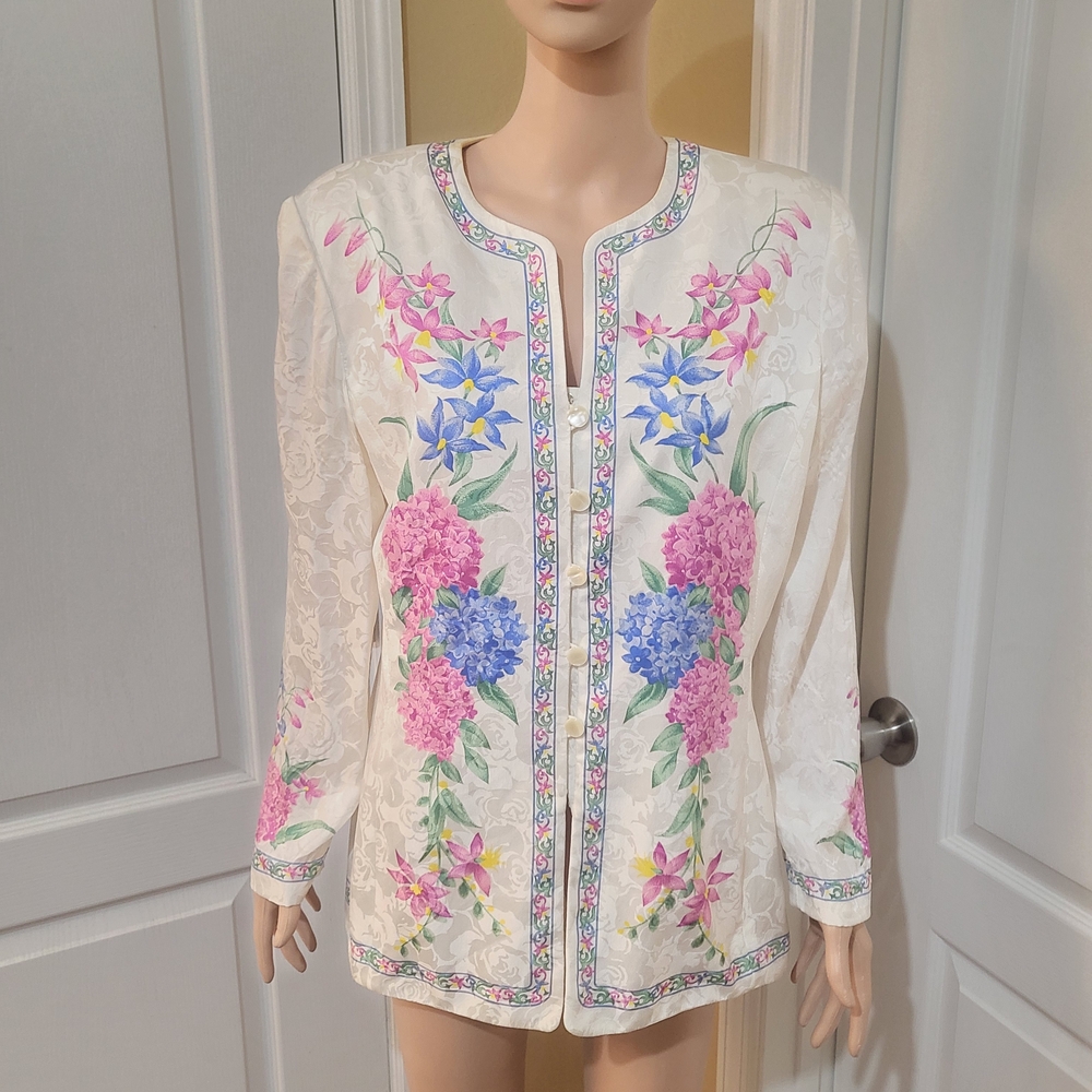 Adrianna Papell White Floral Button-Front Blouse